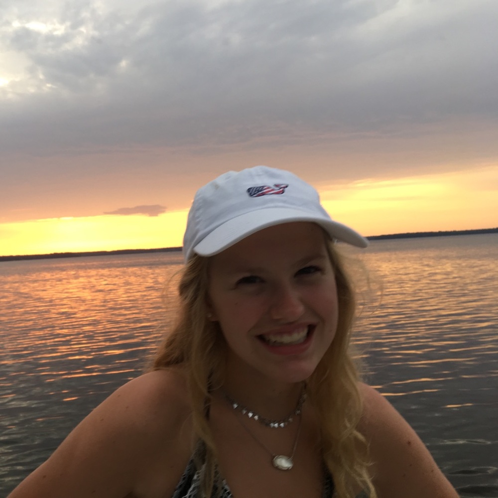 Meet your Posher, Savanna